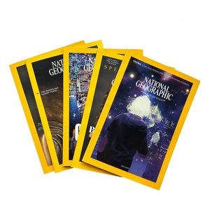 Lot of 5 National Geographic Magazines (2015 to 2022)